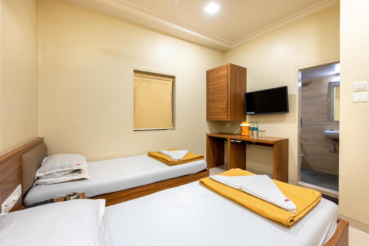 Hotel Balwas Mumbai Exterior photo
